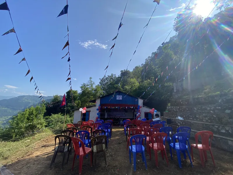 The club venue overlooking the Pangrang valley